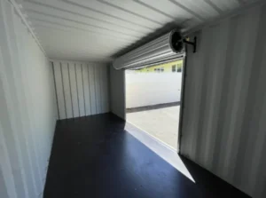 20 ft Shipping Container with roll up door