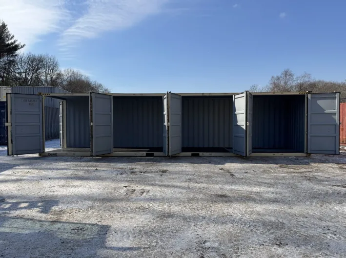 40 x 8 x 9.5 High Cube shipping/storage containers - Image 5