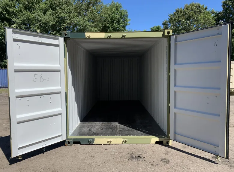 20 x 8 x 8.5 new camo shipping/storage container - Image 8